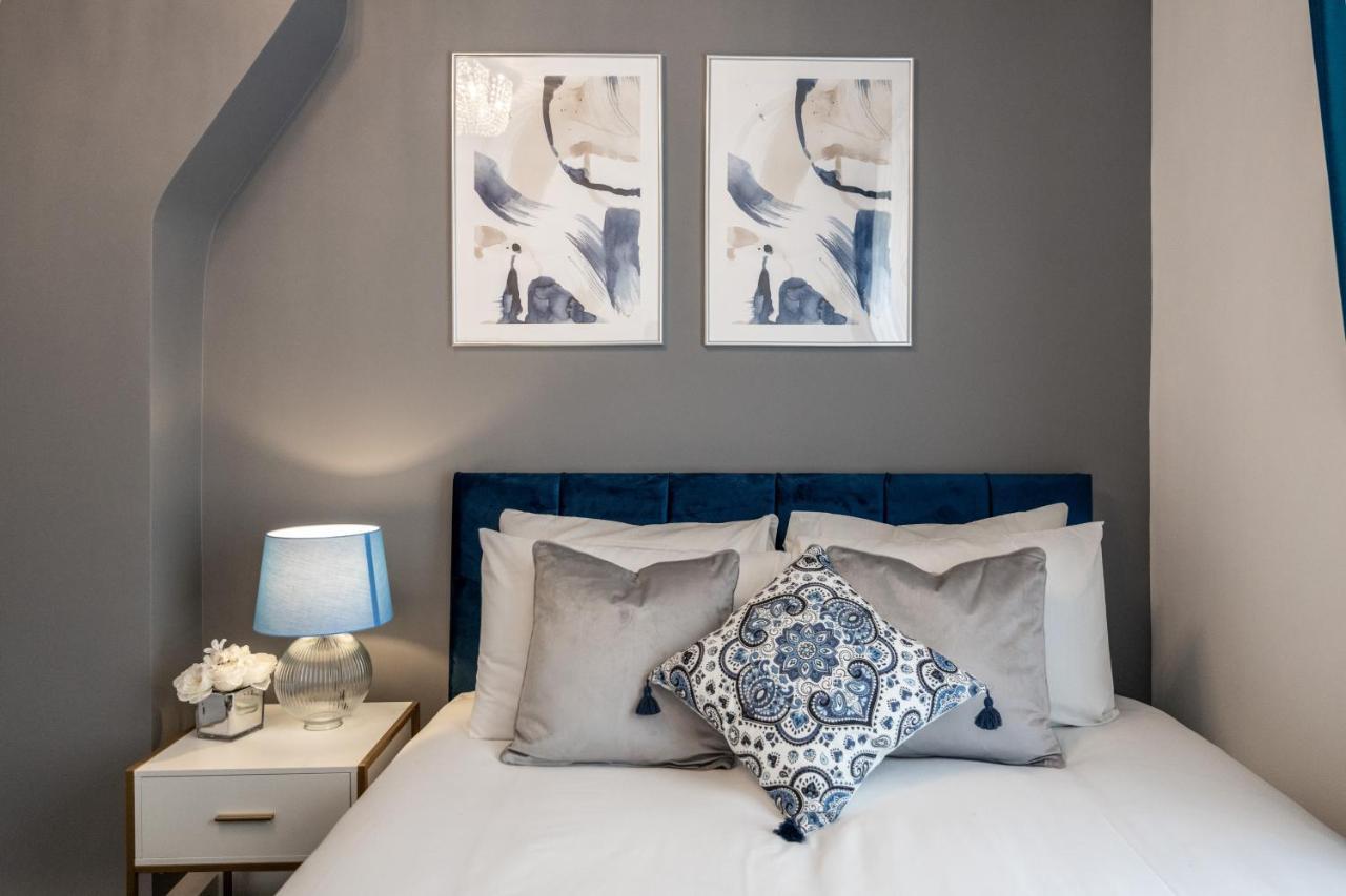 Cosy 4-Bedroom Apartment Next To Borough Londyn Zewnętrze zdjęcie